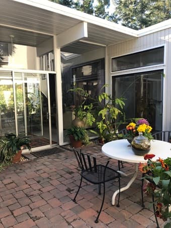 Avail 6/25 furn rm with private courtyard entrance 3