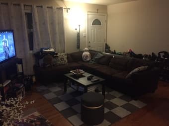 Looking for great vibe for $1100/month in 3BR 1.5BA Mtn View house 2