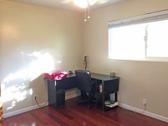 1 bedroom in 2-bedroom apartment in Downtown Mountain View 3