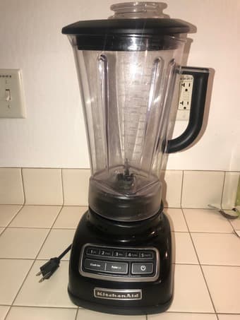 KitchenAid blender 1
