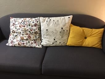 Set of 3 pillows 1