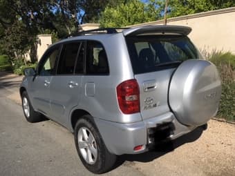2005 Toyota Rav-4 L 2
