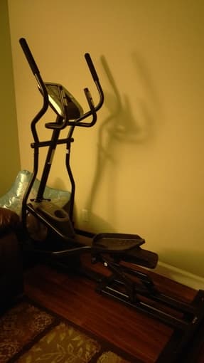 Proform 475 Elliptical Trainer 1