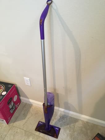 Swifter w/ cleaning fluid 1