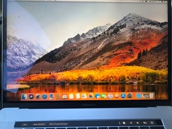 2017 Apple MacBook Pro 15” 2