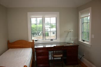 One large room in a new house for rent 1