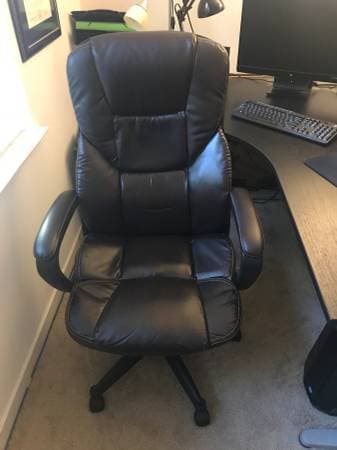 Selling Ikea office desk and Office Depot office 2