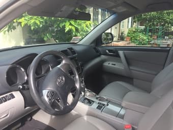Toyota highlander 2013, excellent conditions and cheap! 3