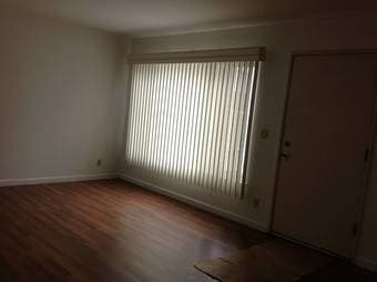 Room in 2 Bed Burlingame Apt. Close to Milbrae BART/Caltrain 3