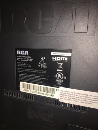 32" RCA LED LCD full HD TV (with free roku) 3