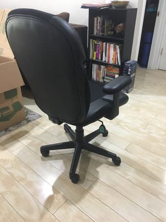 DESK AND CHAIR - LEAVING TOWN MONDAY. 2