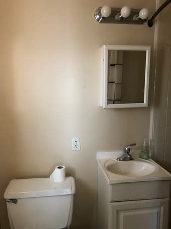 $1400 Furnished Master bedroom  in Palo Alto- Female Only 2
