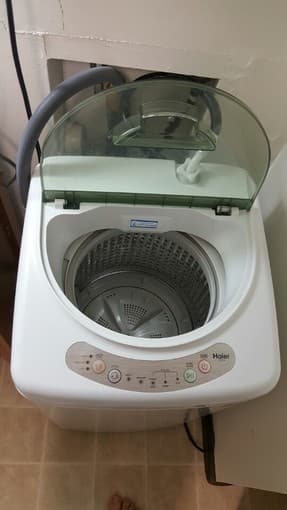 Small washer + microwave 1
