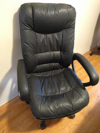Two black office chairs in Menlo Park 2