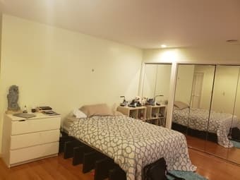 Large room in beautiful Palo Alto residence 2