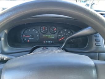 2007年 Ford Taurus ，clean titles，里程数仅9.7万迈。 1