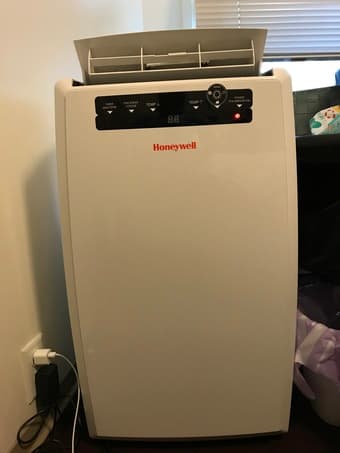 Used Portable AC in good condition 1