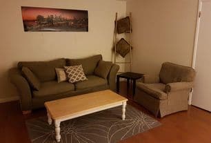 Bedroom available in 2b/1br 2 miles from Stanford 1