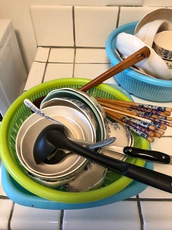 Moving Sale!  Kitchen Supplies, more than 30 items 2