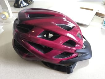 Helmet in excellent conditions 1
