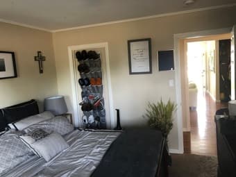 Bedroom Available in 3B2B home in EPA (Temp or Long term) - Ladies 2