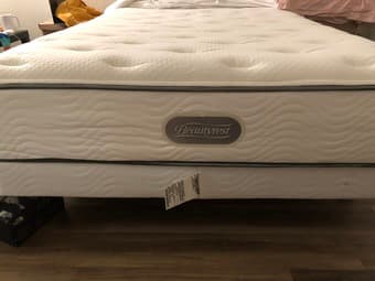 Full size simmons beautyrest Mattress and box spring 1
