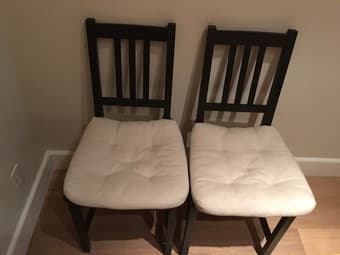 Chairs, hangers and bed slats 1