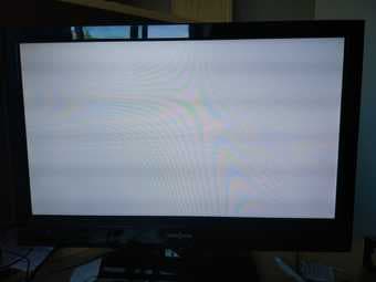 TV - Insignia 24" 1080p 3