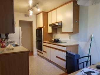Male roommate for room in Mountain View /5 miles to campus/ Furnished 3