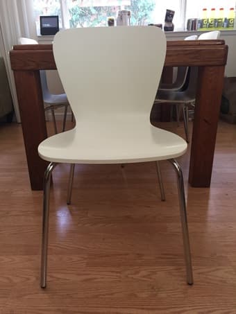 White wooden dining chairs 1