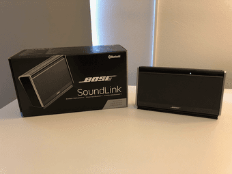 95% new Bose SoundLink Bluetooth Mobile Speaker II with original box 1