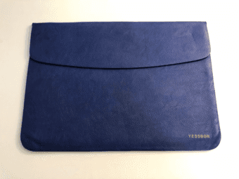 99% new Macbook Pro 13' case 1