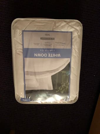 Brand new twin size down comforter from bed, bath and beyond 1