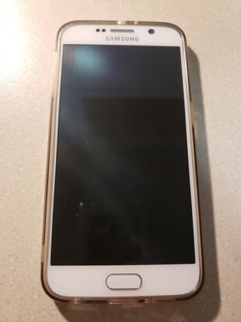 Samsung Galaxy S6- excellent condition 1