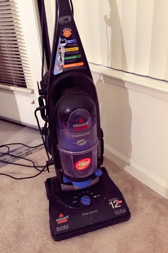 vacuum cleaner 1