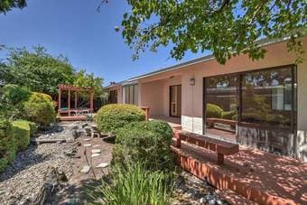 Room and shared bathroom 3 bedroom 2.5 bathroom duplex 1