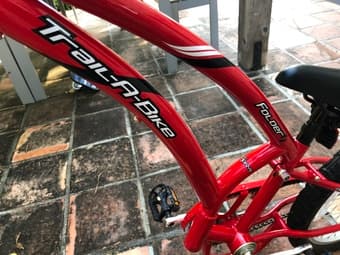 Trail-a-bike in mint condition 2