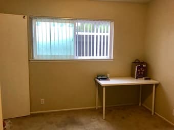 Sunny Palo Alto Room for Rent (single female), 1 October 2