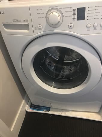 Electric washer and dryer ( front load ) 2