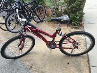 Selling Bike + Helmet + Lock 1