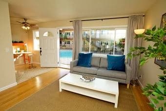 Great Mountain View Apartment - Prime Location 1