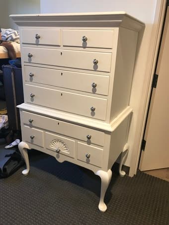 Vintage dresser 2