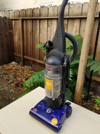 [Palo Alto] sale for chairs and vacuum cleaner 3