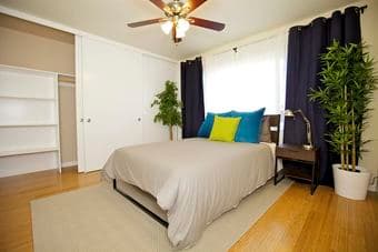 Updated 1 bedroom in MTN VIEW 3
