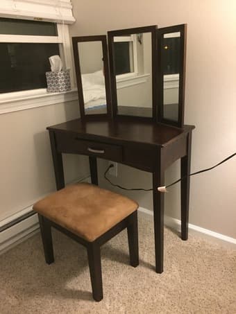 Wooden Dressing Table - like new 1