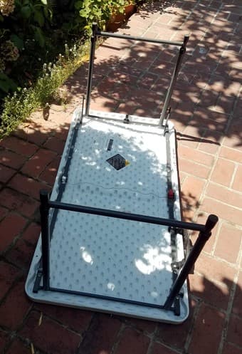 Lifetime 4-Foot Adjustable Fold-In-Half Table 3