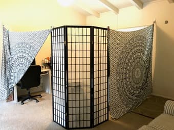 Furnished & clean livingroom in PA 5 mins from Stanford Nov 15th! 1