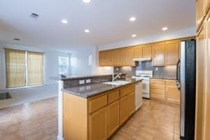 Awesome co-living house looking for a new roomie! 3