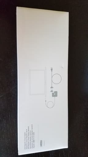 MacBook Pro Magsafe 2 Charger 1