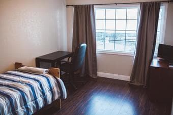 Searching for Housemates - Open room in large coliving 1